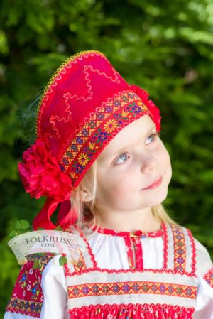 flowered hat, kokoshnik, russian headpiece