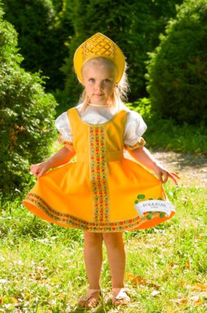 Girl's dance dress, Sarafan, Folk scenic